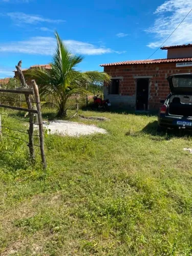 Casa a venda no interior de manari