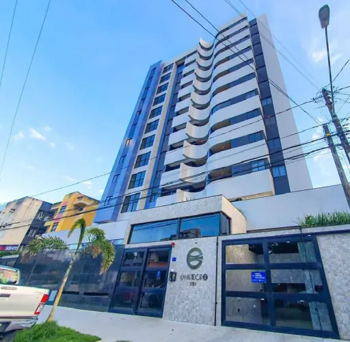 Alugo apartamento na Jatiuca - Maceió - AL