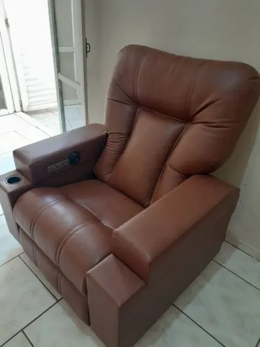 Poltrona de Massagem Kenko light semi nova
