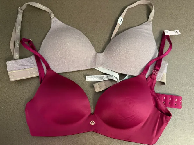 Kit 2 Sutiãs Victoria's Secret E Pink Originais Tam 32b (Equivale ao 40, TAM P)