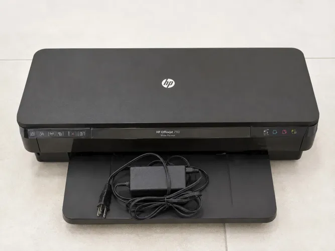 Impressora - Jato de Tinta - HP Office Jet 7110 imprime A3