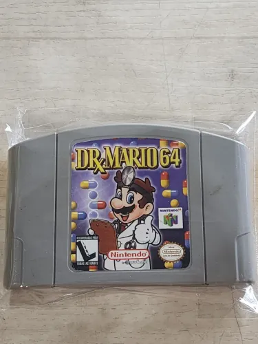 Ajude Mario e Wario a impedir uma epidemia de gripe em puzzles incriveis Dr.Mario de N64