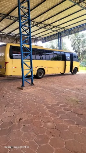 Vende-se esse micro ônibus no valor bem abaixo da tabela Fipe