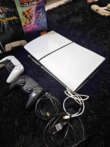 PS5 Slim Digital 1TB Usado PlayStation 5 Original Sony + NF + Caixa