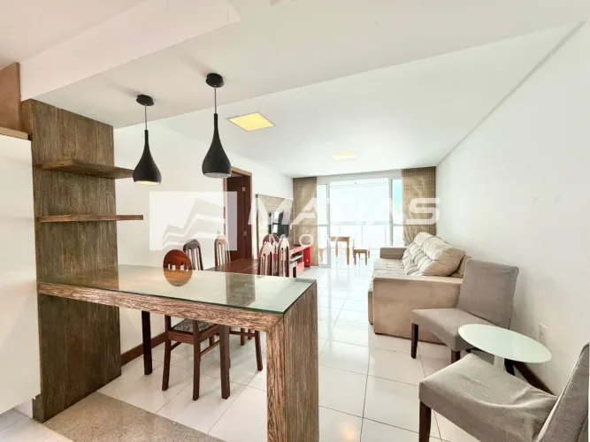 Apartamento de 3 quartos na Enseada Azul, Guarapari-ES: 2 suítes, sala, 2 banheiros, 2 vag