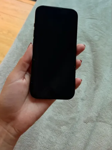 iPhone 15 256g
