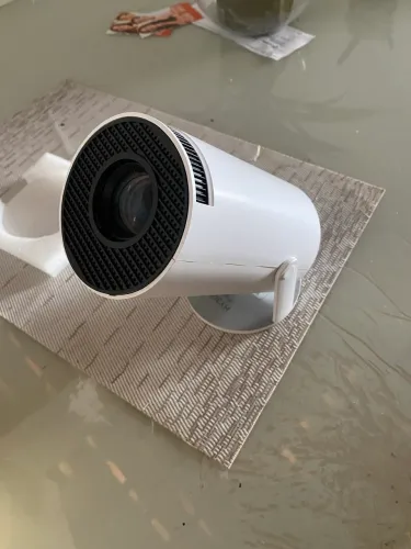 Projetor portátil, venda rápida !!