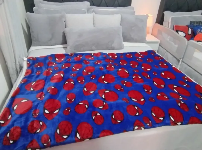 Manta homem aranha de sherpa