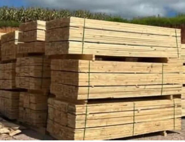 Tábua 30cm pinus com 3 metros R$ 26,99 a peça 