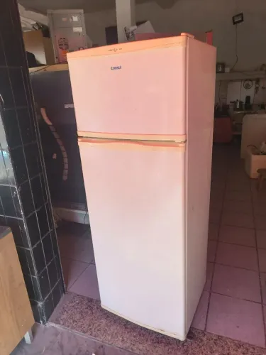 Geladeira biplexs ótimo estado funciona perfeitamente