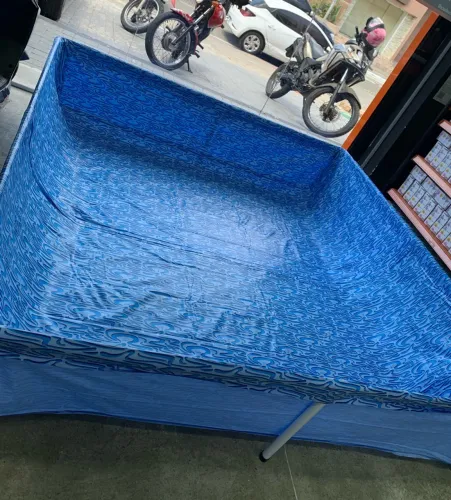 Piscina grande 1.500 litros nova na caixa