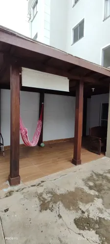 Apartamento térreo com garden para alugar com excelente localização no Coxipó