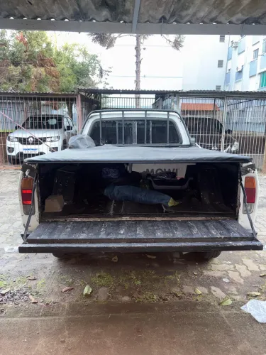 Ford Pampa L 1.8i / 1.8 (álcool) 1994
