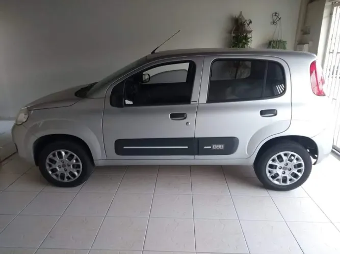 Fiat Uno Vivace/rua 1.0 EVO Fire Flex 8V 5P 2014