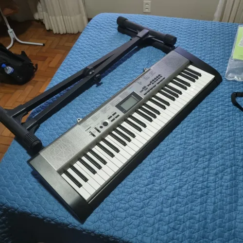 Teclado CASIO CTK 1300