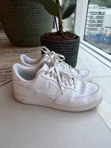 Tênis Nike Air Force 1 - 40,5