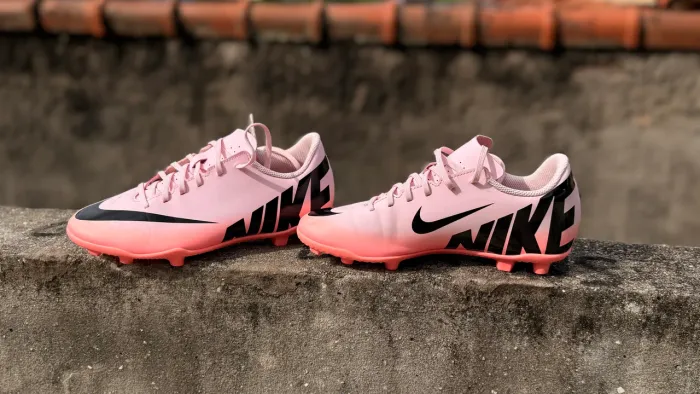 Chuteira Nike campo 36 - infantil / adulto unissex