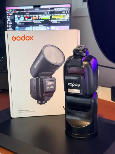 Flash Godox v1Pro N