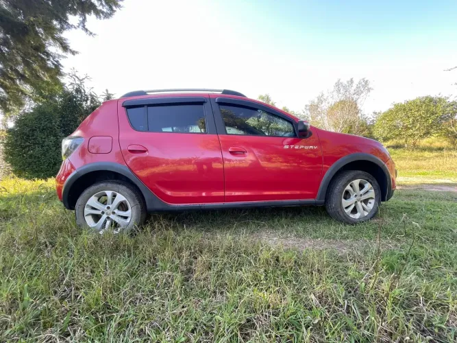 Renault Sandero Stepway Hi-power 1.6 8V 5P 2015