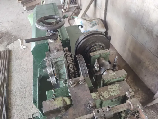 Desbobinadeira de ferro