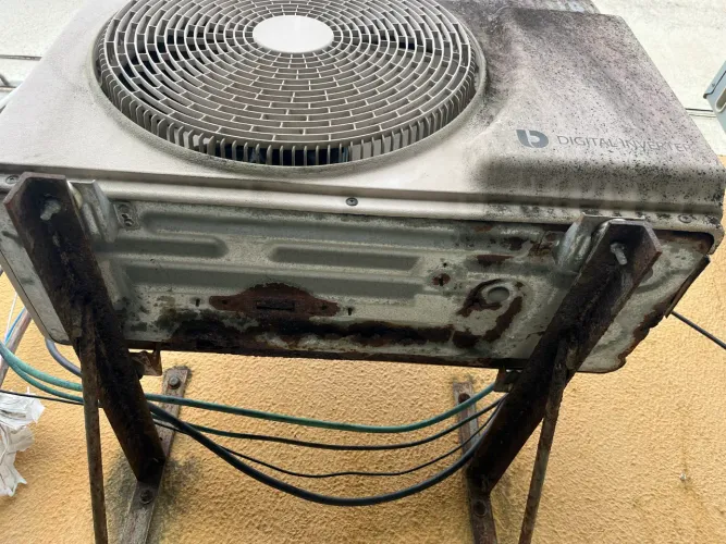Ar condicionado Samsung Inverter 9000btus - com defeito