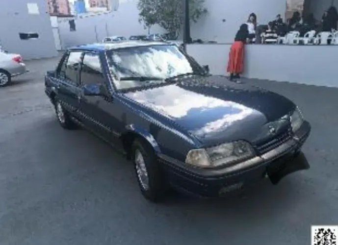 Chevrolet Monza GLS/ Hi-tech 2.0 EFI 2P E 4P 1995