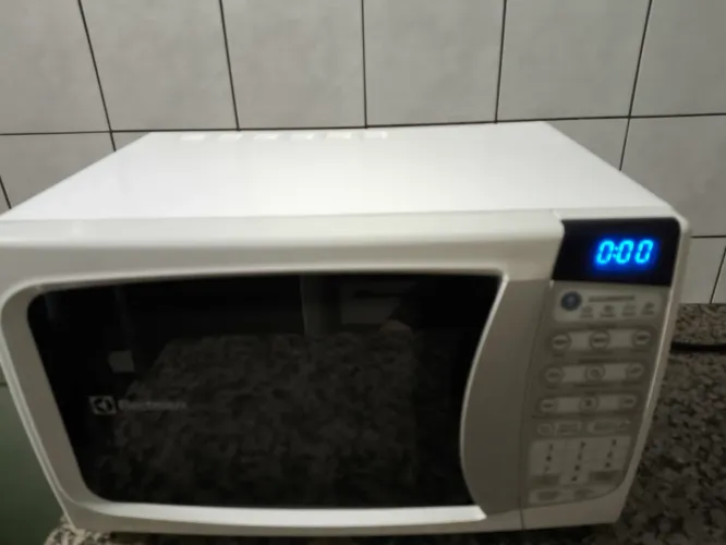 Microondas Electrolux 20l. 127v.
