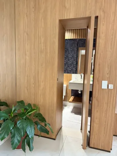 Apartamento mobiliado p/ aluguel, com 204m2, 4 suítes, Edifício Horizonte Flamboyant, Jard