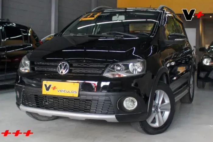 Volkswagen Crossfox 1.6 MI Total Flex 8V 5P 2011