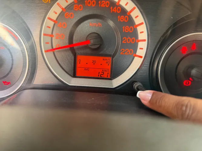 Honda City Sedan LX 1.5 Flex 16V 4P Mec. 2011