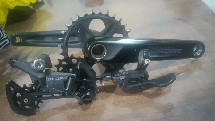 Grupo Shimano 12 velocidades