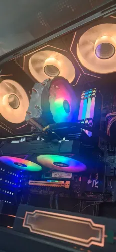 Memoria RAM DDR4 32GB RGB 3200Mhz entrego parcelo