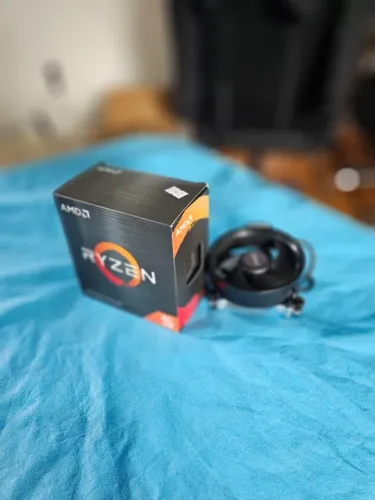 Processador AMD Ryzen 5 2600X + Cooler Original (Leia a descrição)