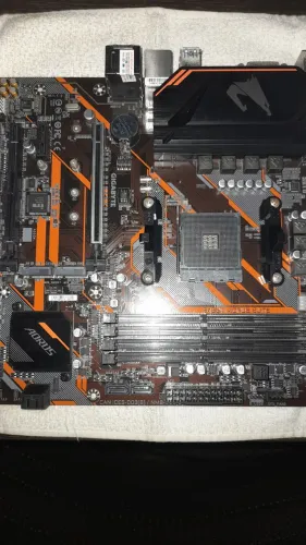 Placa Mãe B450M Micro-ATX