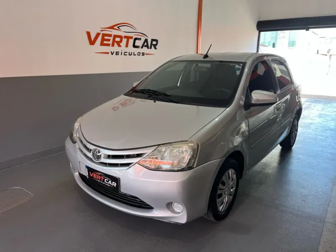 Toyota Etios XS 1.5 Flex 16V 5P Aut. 2017