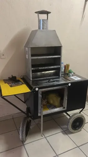 Carrinho de Churrasco à Venda