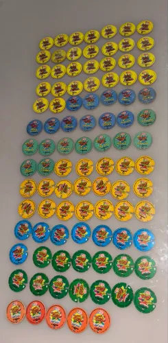 Lote com 129 Tazos Animaniacs + Porta Tazos Oficial - Anos 90