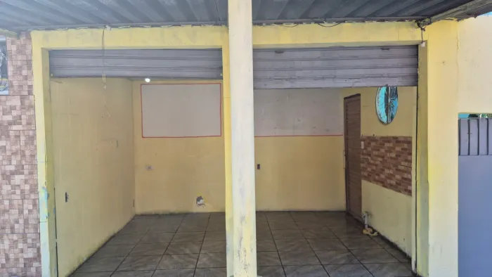 Area comercial/galpão Mesquita