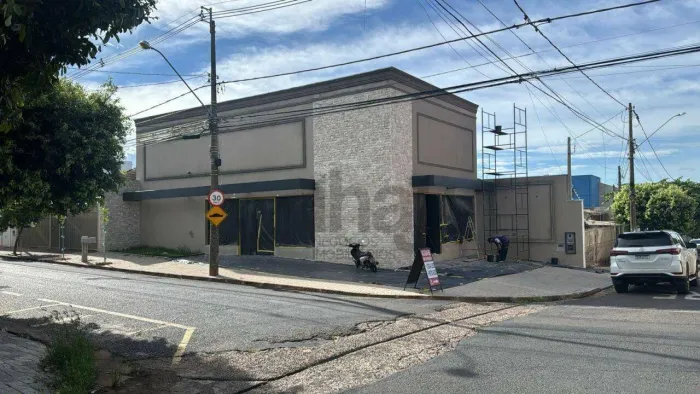 Salão para alugar, 200 m² por R$ 7.127,00/mês - Vila Ercília - São José do Rio Preto/SP