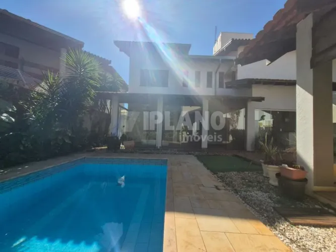 Venda de Casas / Sobrado Condomínio na cidade de São Carlos