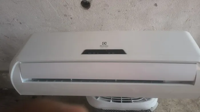 Ar condicionado 24 mil BTUs entrego instalado