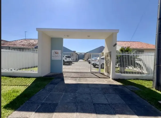 Casa 2 quartos com 52 metros a Venda no Balneario Brejatuba em Guaratuba