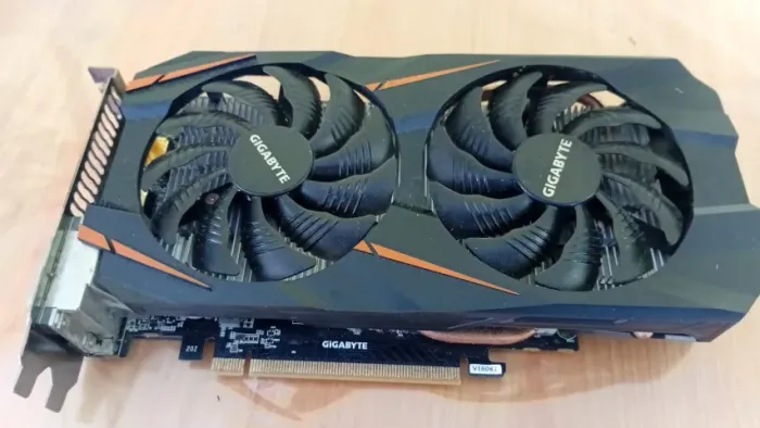 Placa de Vídeo GTX 1060 3GB Gigabyte - Usada / NVIDIA NVENC / Jogos e Edição
