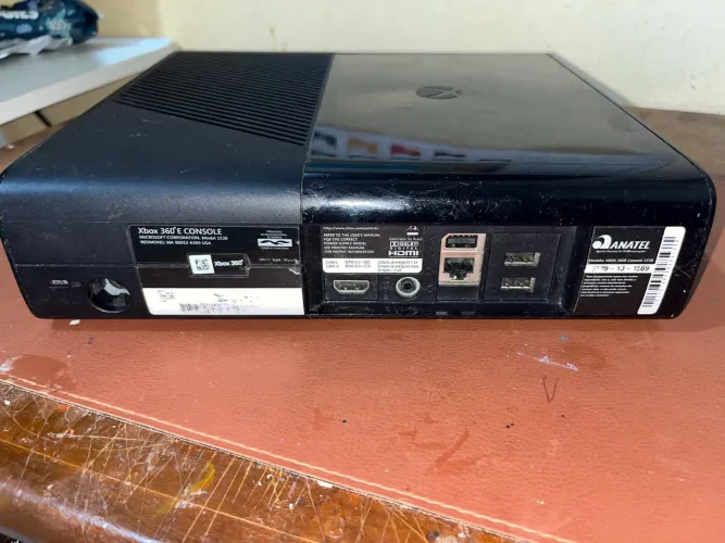 XBOX 360 COMPLETO TRAVADO