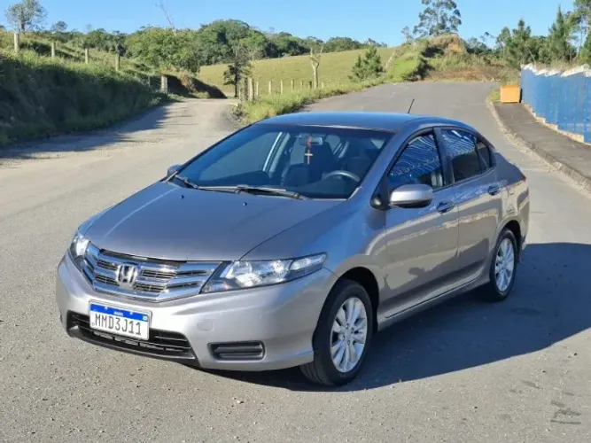 Honda City Sedan LX 1.5 Flex 16V 4P Aut. 2013