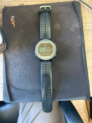 Relógio Garmin 235