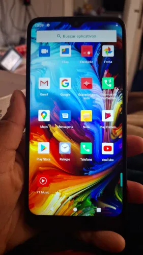 Smartphone Philco HIT P10 128GB Dourado 4G - Octa-Core 4GB 6,2? Câm. Tripla + Selfie 8M