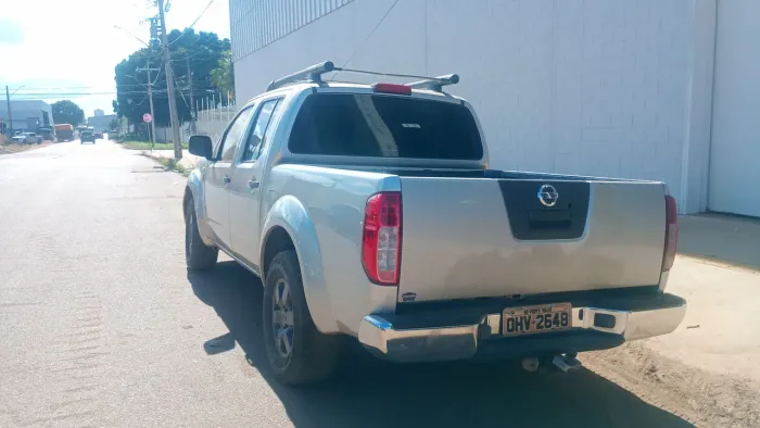 Nissan Frontier SV At.cd 4X4 2.5 TB Diesel Mec. 2013