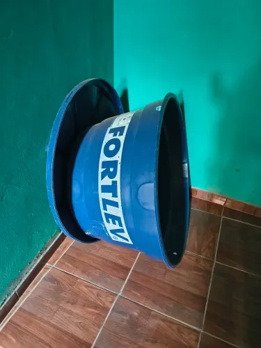 Caixa dagua fort leve 310 litros