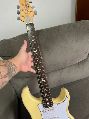 PRS Silver Sky SE Moon White 
